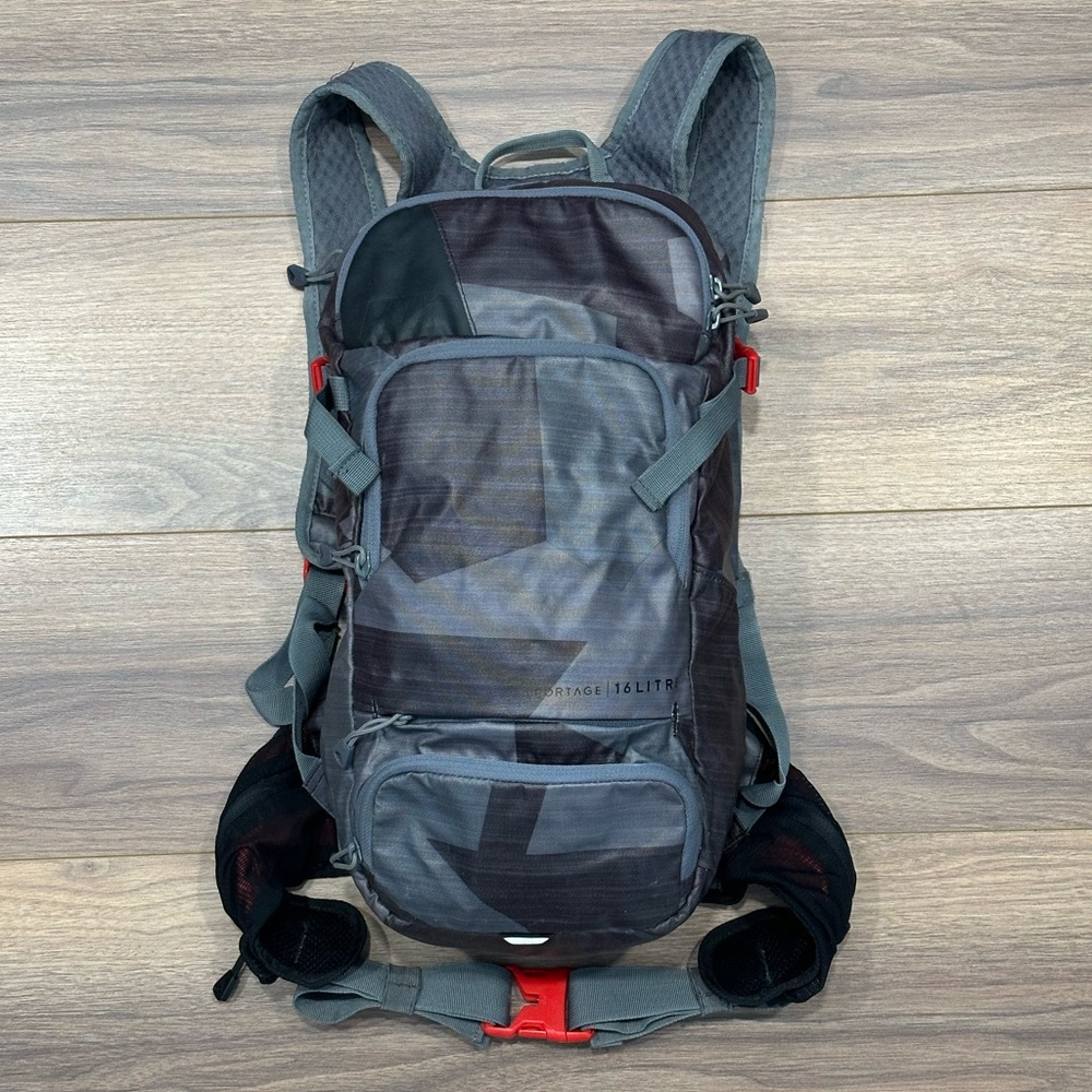 Fox Portage Hydration Pack 16L Camo Backpack